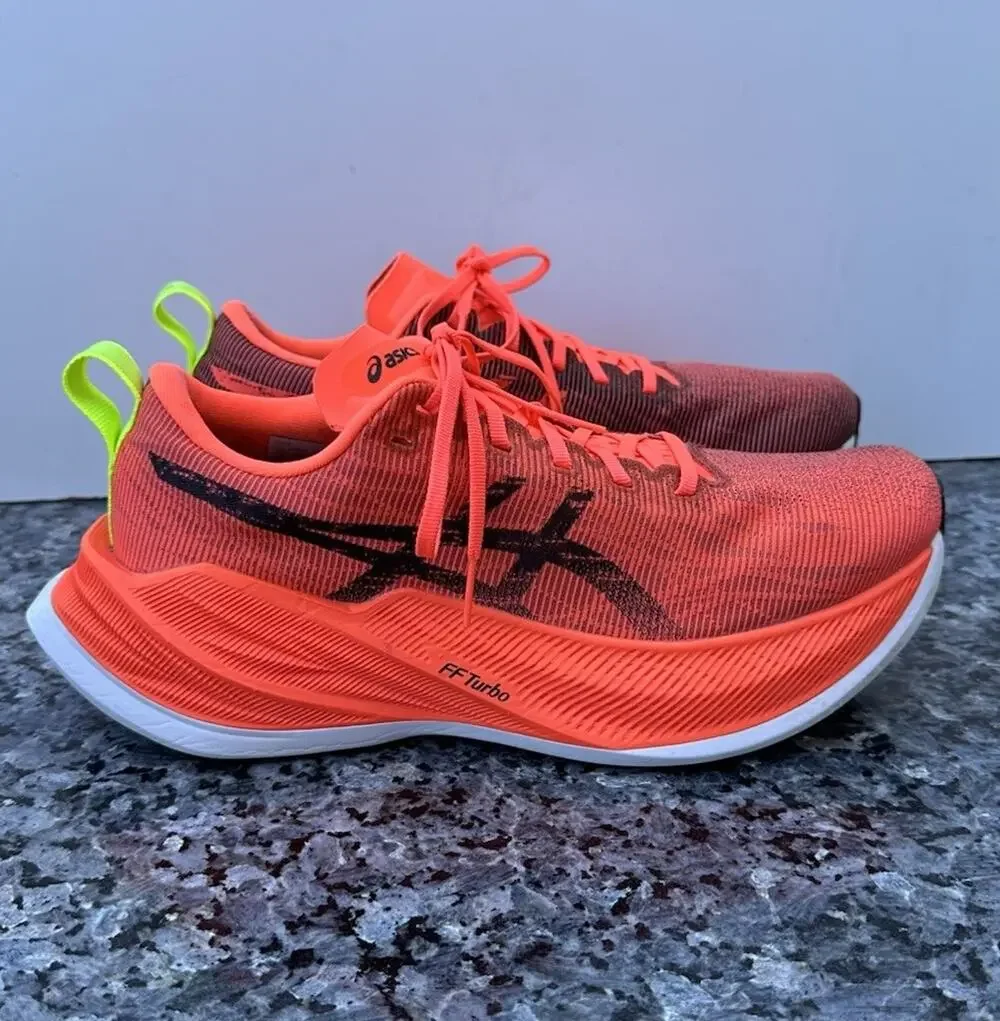 Asics Superblast Sunrise Red Black Marathon Sneakers Men’s Size 8.5 (1013A127)